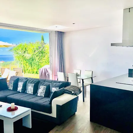 Pinheira Ii Estreito Da Calheta