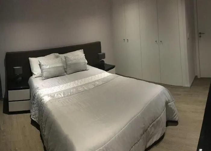 Pinheira Ii * Estreito Da Calheta