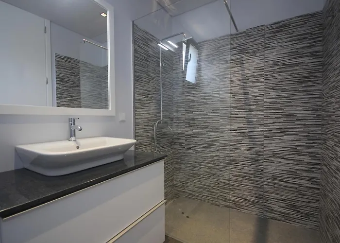 Pinheira Ii * Estreito Da Calheta