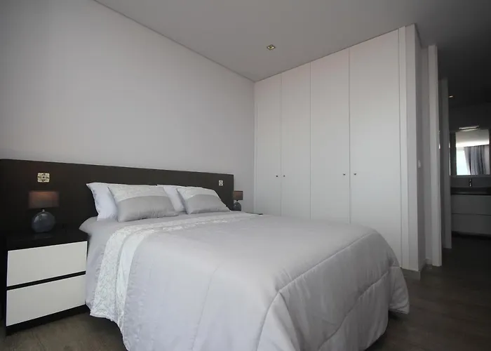 Pinheira Ii Feriehus *