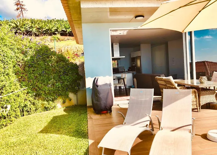 Pinheira Ii Estreito Da Calheta